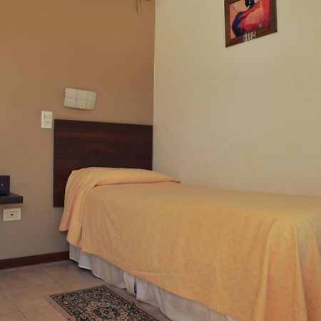 Hotel La Posada Del Viajero Río Cuarto Kültér fotó