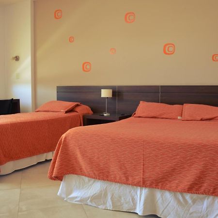 Hotel La Posada Del Viajero Río Cuarto Kültér fotó